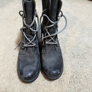 Sorel Gray Lace-Up Boots